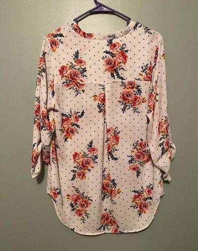 Black Rainn  Floral Polka Dot 3/4 Sleeve V Neck Top Size Medium NWOT