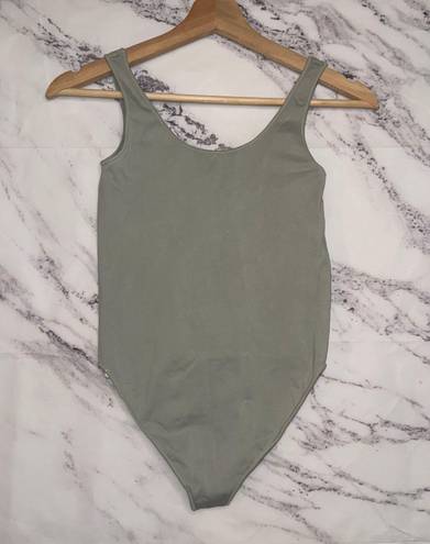 SKIMS Essential Scoop Neck Bodysuit