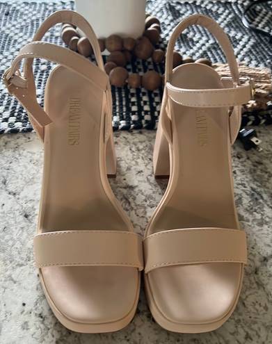 Dream Paris Dream Pairs Chunky Nude Heels