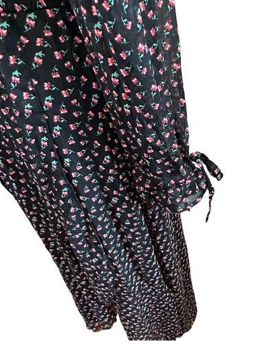 Kendall + Kylie NWT  Maxi Dress Ditsy Floral Print Black Size Medium