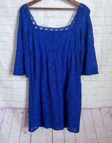 Laundry by Shelli Segal  royal blue lace square neck trumpet sleeve dress Small