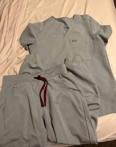 Figs Scrubs Set Gray