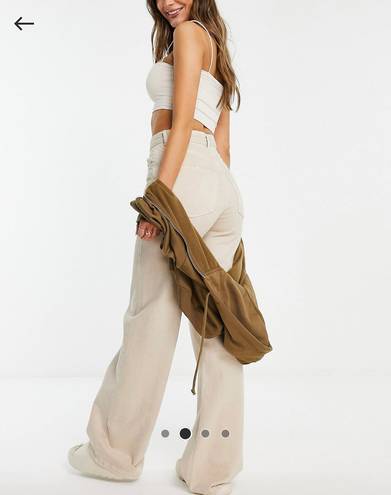 Pull & Bear  high waisted straight leg dad jeans in Beige 