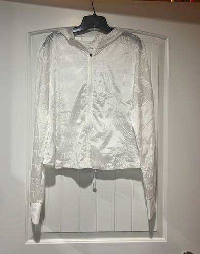 Zyia White Active Breeze Lightweight Hooded Jacket Size L.