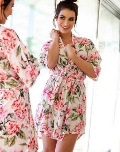 Show Me Your Mumu  Pink & White Floral Brie Garden of Blooms Robe Women’s O/S