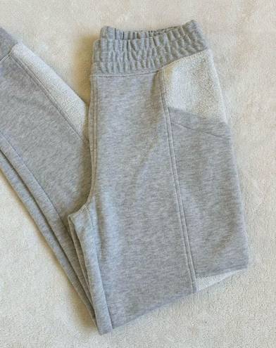 Rails Kai Reverse Terry Tapered Sweatpants In Heather Grey