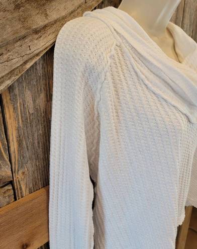 We The Free People Long Sleeve Waffle White Cowl Neck Top over sized XS crop front