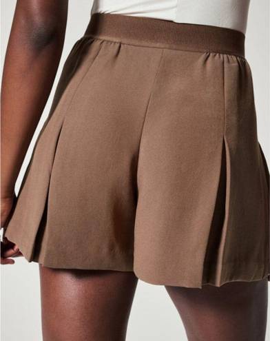 Spanx NEW  Carefree Crepe Pleated Shorts Cedar Loose Skort Flowy Tan Traveling 1X