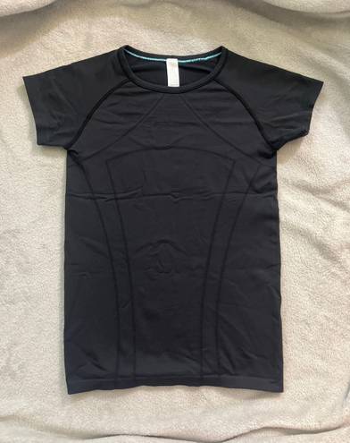 Lululemon black ivviva swiftly tech