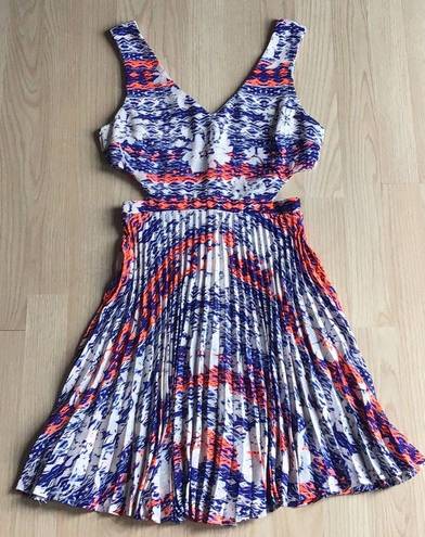 Charlotte Russe Size XS Flowy Dress