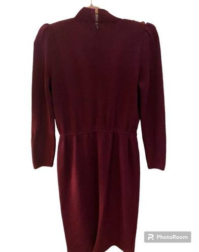 St. John  Marie Gray Burgundy Santana Knit Midi Dress Shoulder Buttons Size 6