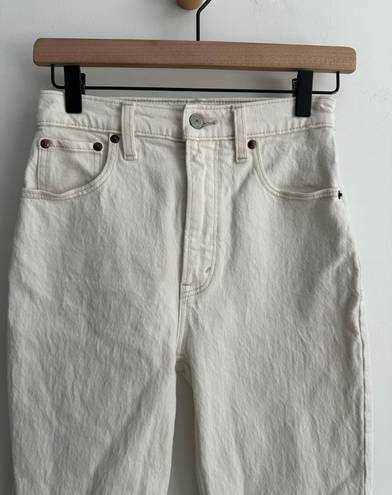 Abercrombie & Fitch Ultra High Rise 90s Straight Jean