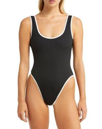 Vitamin A  Reese Reversible One-Piece Swimsuit in Black/White Size X-Small