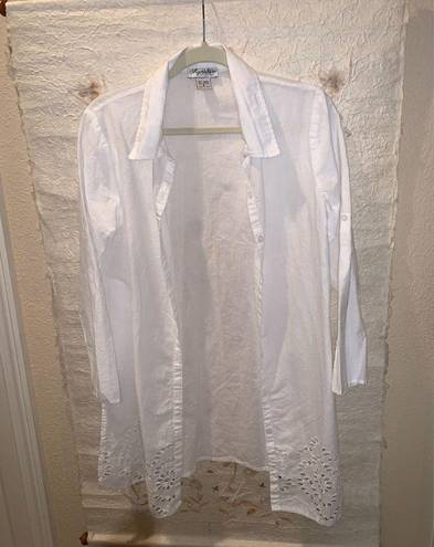 Signature white coverup size small but oversized.