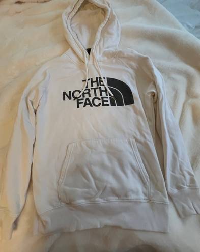 The North Face  Women’s Hoodie 