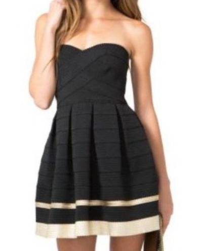 Sans Souci  Black & White Strapless Mini Dress