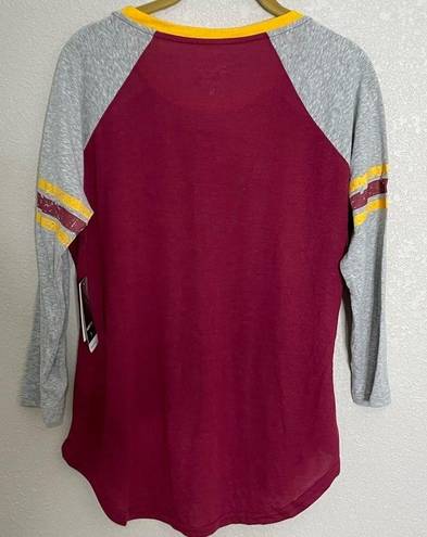 Nba  Cleveland Cavaliers NWT Baseball T Shirt Medium