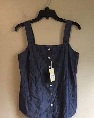 Krass&co NWT G.H. Bass &  small jean top