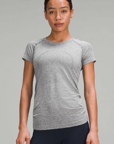 Lululemon  Swiftly Tech Short Sleeve Gray Shirt