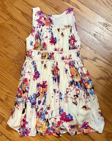 Entro floral sleeveless dress