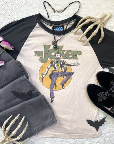 Junkfood Y2k  The Joker Raglan baseball tee