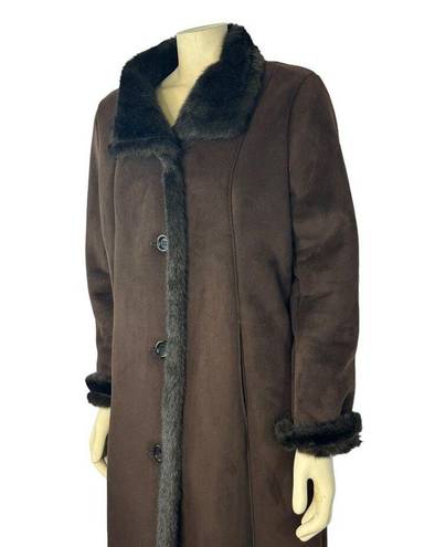 Jones New York Vintage 's luxe style trimmed, faux fur long brown coat size large