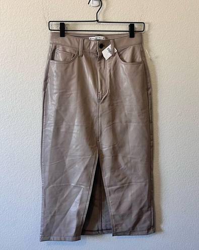 Abercrombie & Fitch  NWT Vegan Leather MIDI Skirt Taupe Size 25