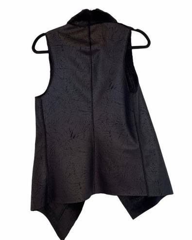 Krass&co ISDA &  Faux Fur Asymmetrical Vest Black vest
