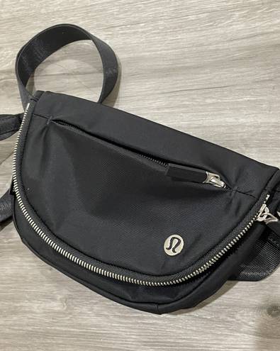 Lululemon All Night Festival Bag