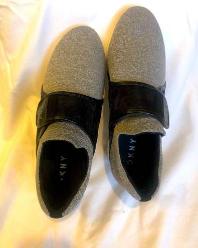 DKNY  loafers