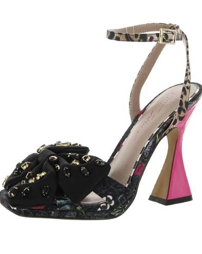 Betsey Johnson Women's Loise Heeled Sandal