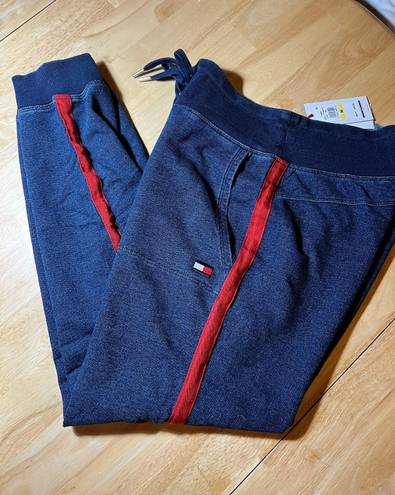 Tommy Hilfiger Denim Terry Slimfit Sweatpant with Side Stripe Medium BNWTS $49