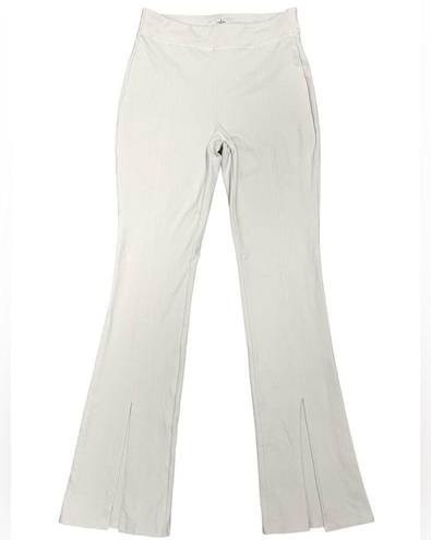 Alo Yoga Alo Airbrush High-Waist Flutter Legging in Ivory Flared Athletic Pants Size L