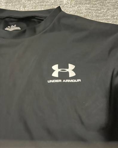 Under Armour Long-Sleeve