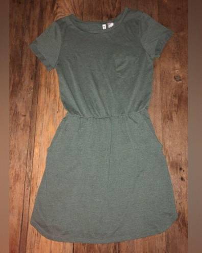 Divided  dress size xs fits up to medium with 3 pockets