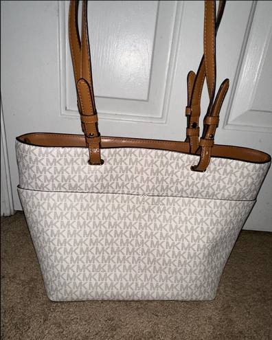 Michael Kors Tote