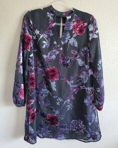 Chelsea and Violet  floral shift dress