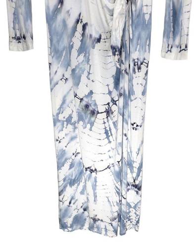 Young Fabulous and Broke  Tie Dye Long Sleeve Maxi Dress in White/Blue