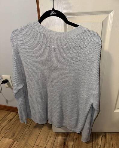 American Eagle sweater