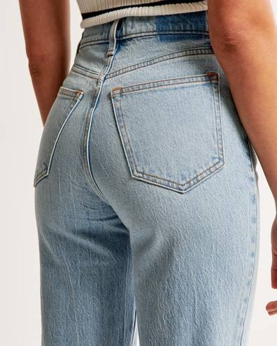 Abercrombie & Fitch The 90s Straight Ultra High Rise Jeans