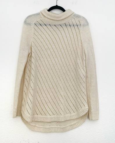 Lou & grey Ivory Cream Turtleneck Sweater