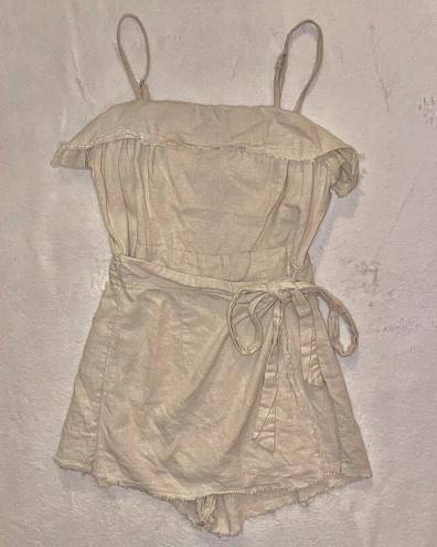 Princess Polly Boutique Rally Romper size Small (6)