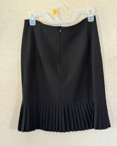 Skirtology Black Pleated Skirt Women’s 10