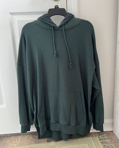 American Eagle Outfitters Sweatshirt