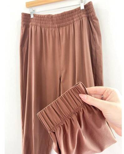 Vuori  Womens Villa Joggers XXL Lightweight Jogger Pants Brown Hazelnut High Rise