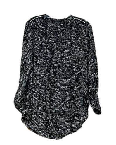 Dynamite  Black & White Blouse Woman’s Size Small