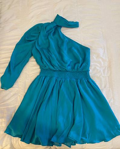 DO+BE Blue Semi Formal Dress