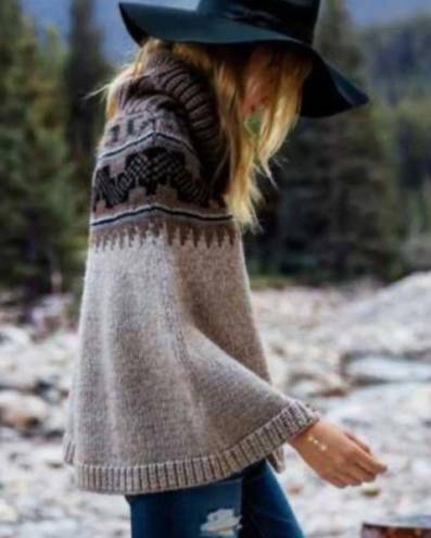 American Eagle Oatmeal Brown Black Nordic Fair Isle Acrylic WOOL Poncho Sweater