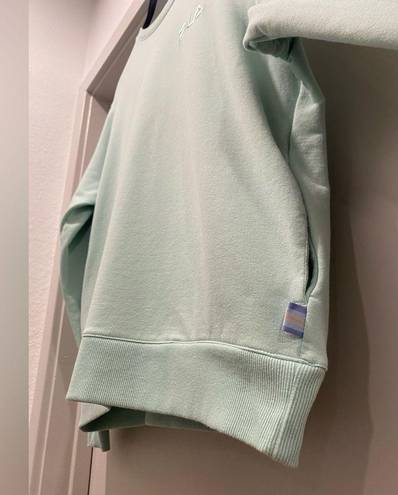 FILA  Mint Green Pullover Crew Neck Long Sleeve Sweater - M