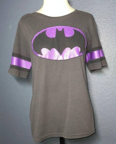 DC Comics Batman graphic logo T Shirt size XL (15/17) black purple varsity top